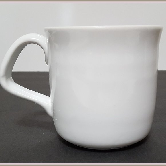 NEW RARE Williams Sonoma Debossed Easter Bunny Mug 10 OZ Stoneware - Picture 4 of 6